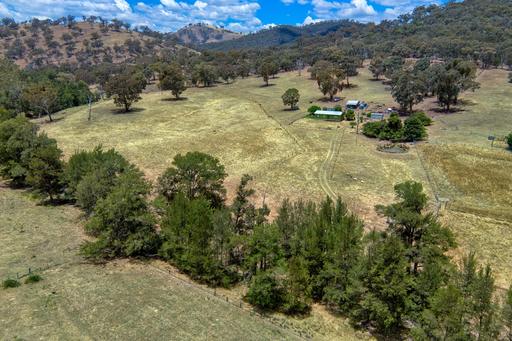 Farm Sold - NSW - Bathurst - 2795 - Private Bush Getaway & Rural Lifestyle Property for Sale – Central NSW 'The Glen' – 513.4ha Rural Retreat Near Bathurst & Sydney 