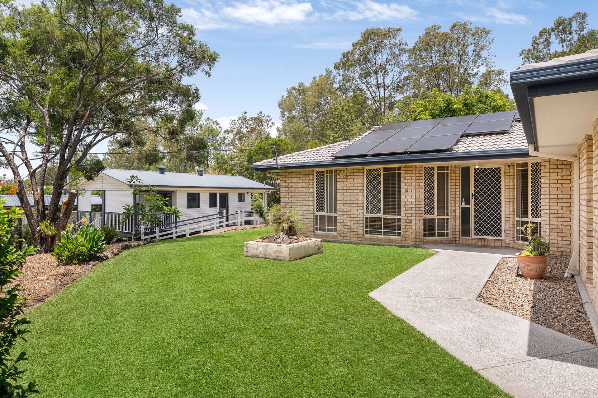27-31 Leesmore Court, Deebing Heights Sold by Farmbuy.com - image 1