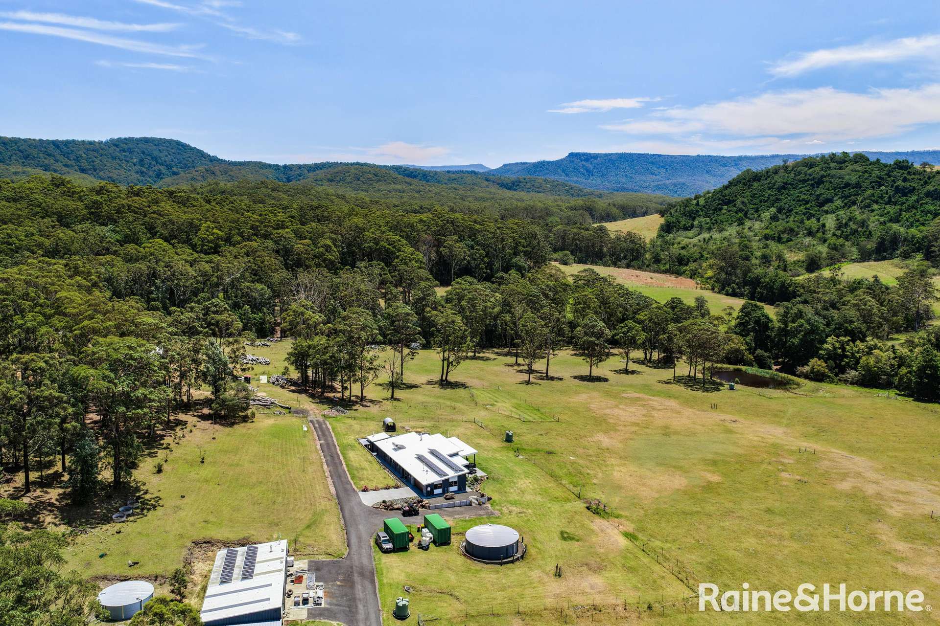 366 Bonnie View Drive, Croobyar For Sale by Farmbuy.com - image 2