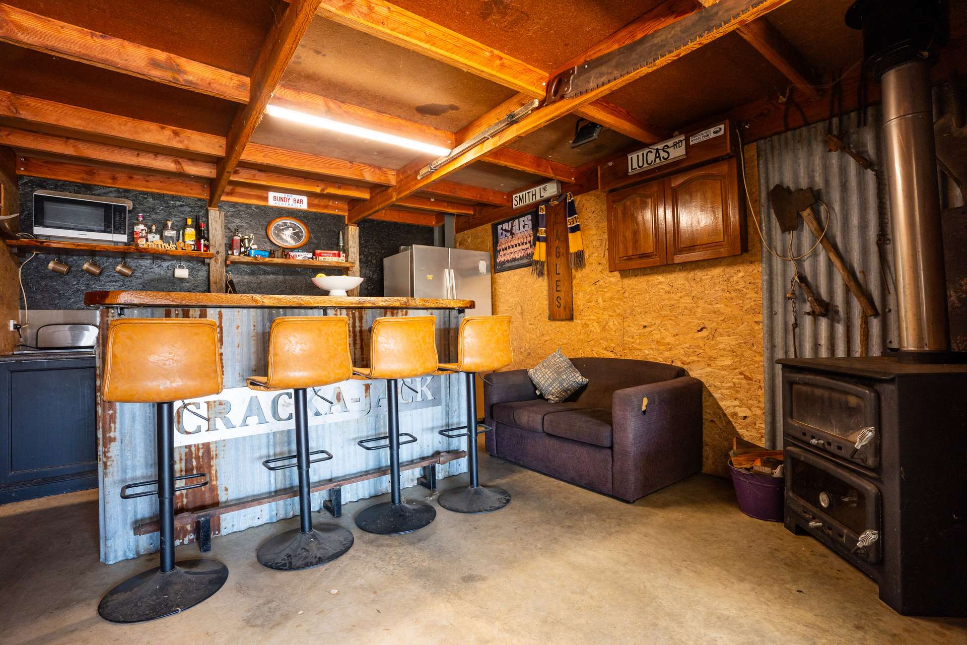417 Black Flats Road, Mudgegonga For Sale by Farmbuy.com - image 17