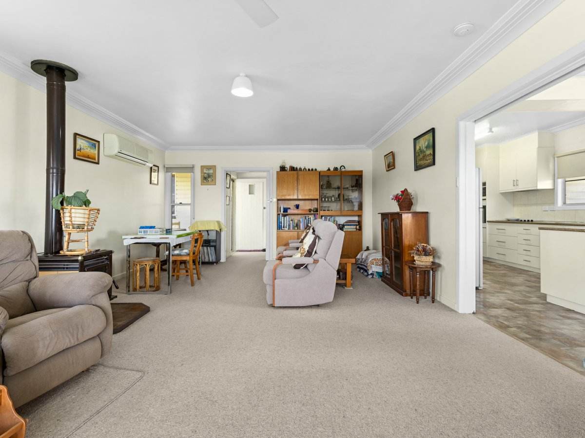 3167 Stanthorpe Inglewood Road, Inglewood For Sale by Farmbuy.com - image 5