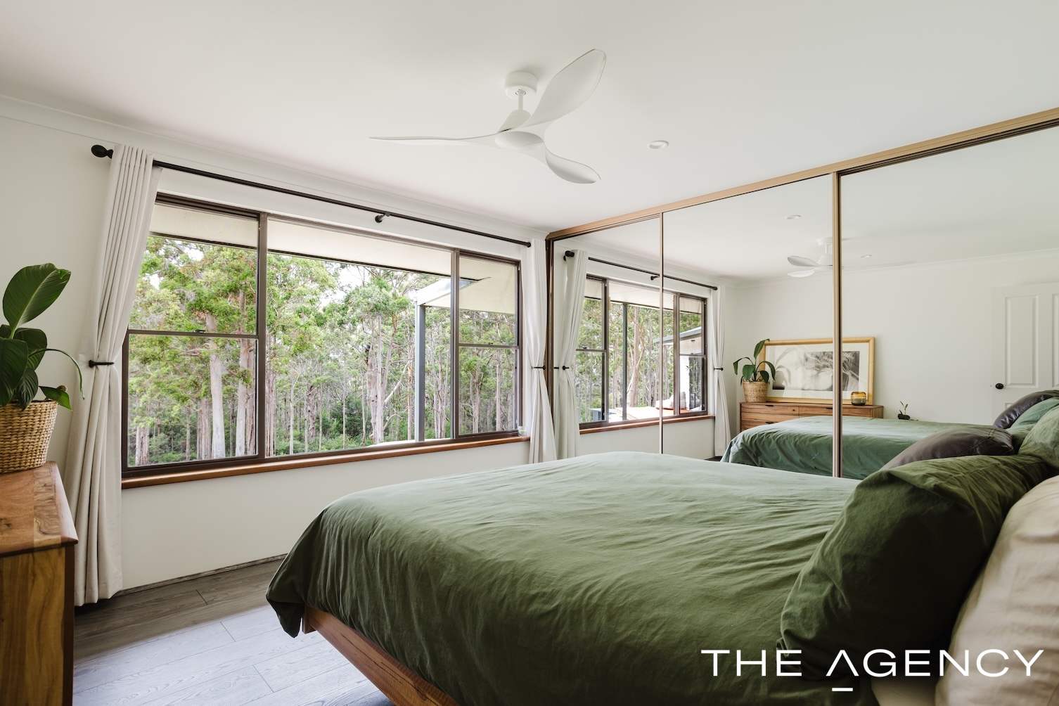 17 Mooney Valley Place, Ocean Beach For Sale by Farmbuy.com - image 24