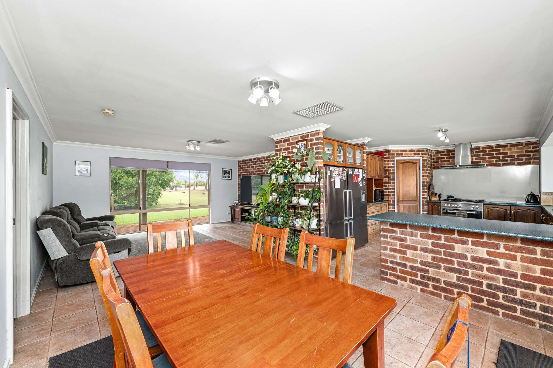 211 Kargotich Road, Oakford Sold by Farmbuy.com - image 11