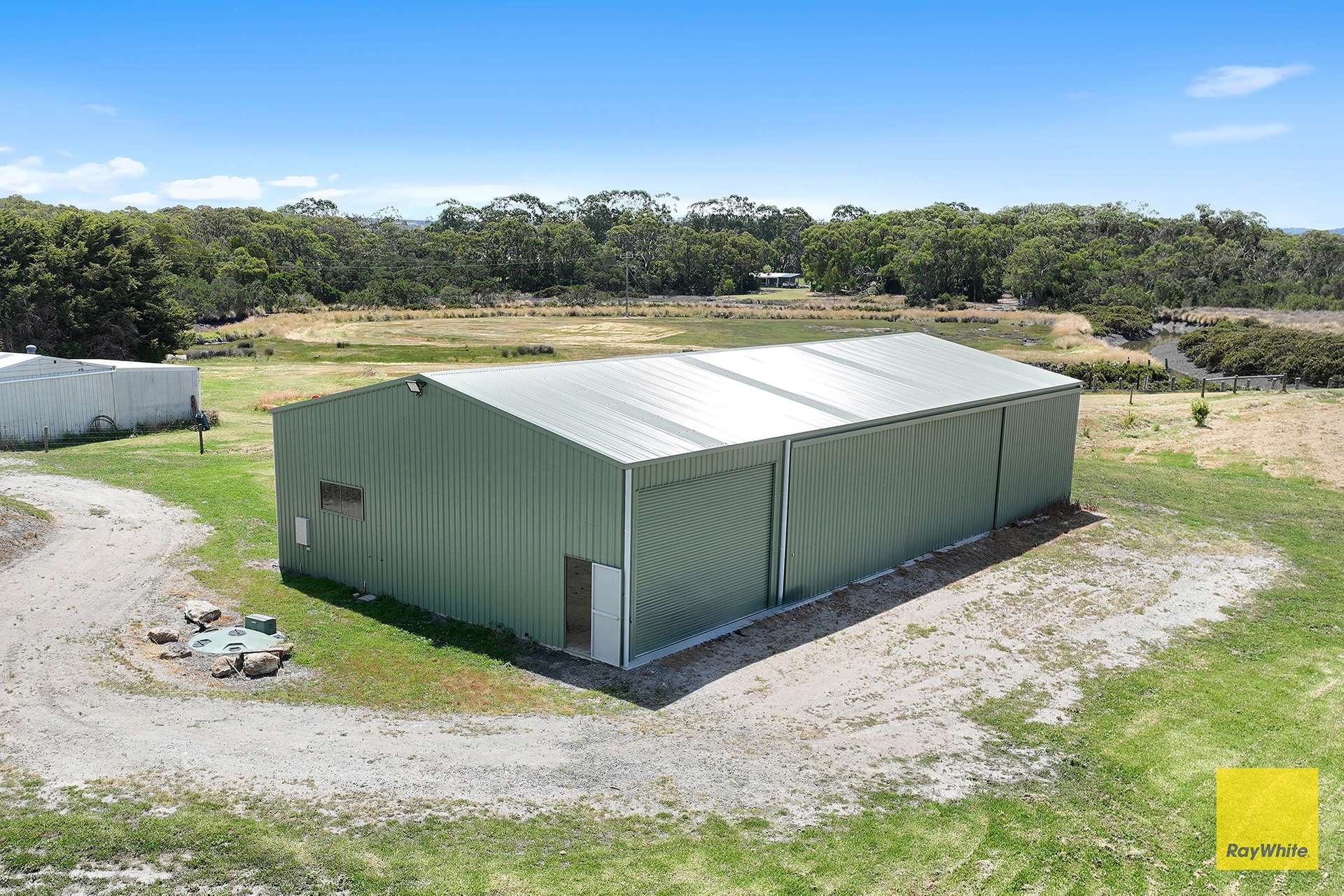 47 Old Hat Rd, Foster For Sale by Farmbuy.com - image 8