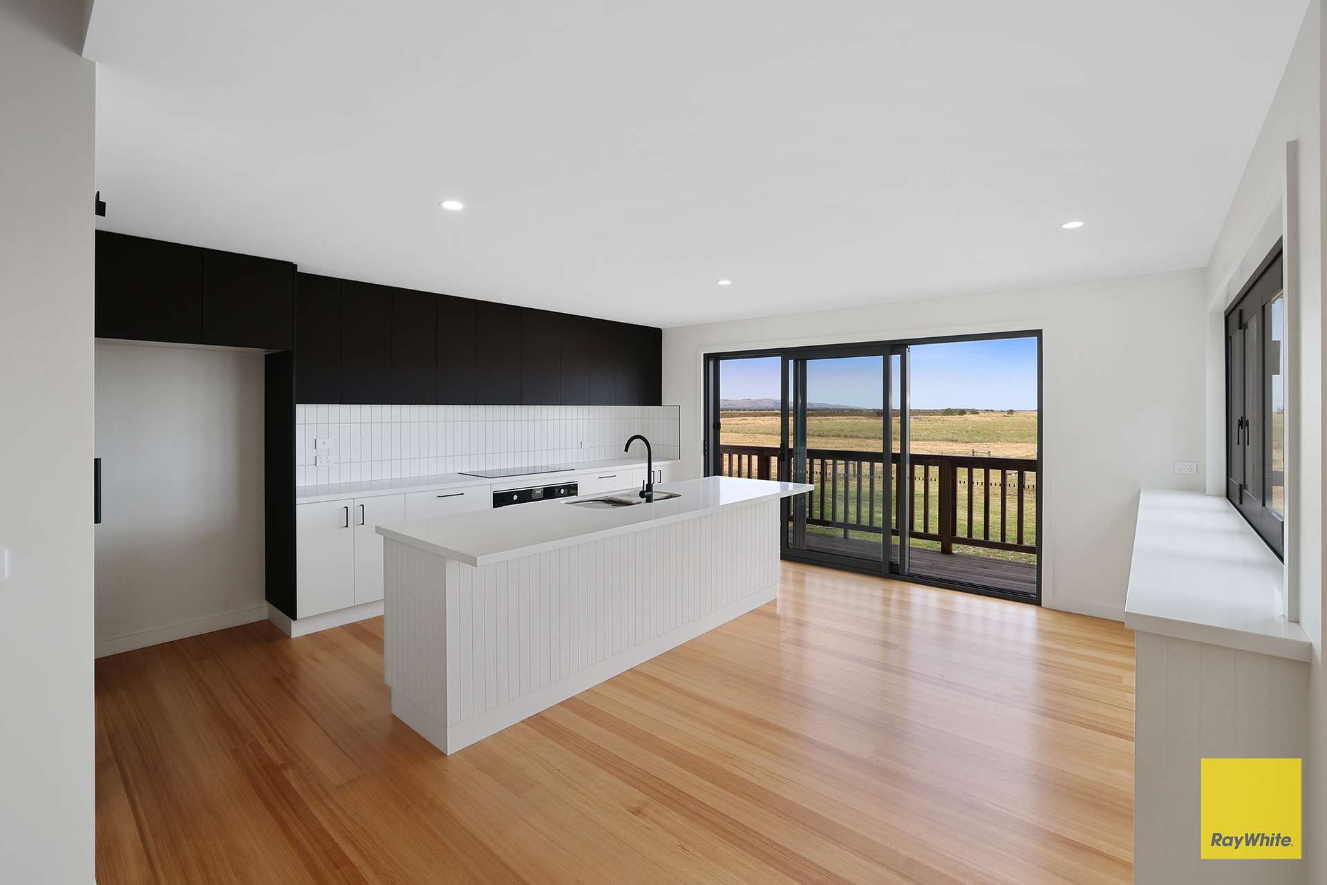 47 Old Hat Rd, Foster For Sale by Farmbuy.com - image 3