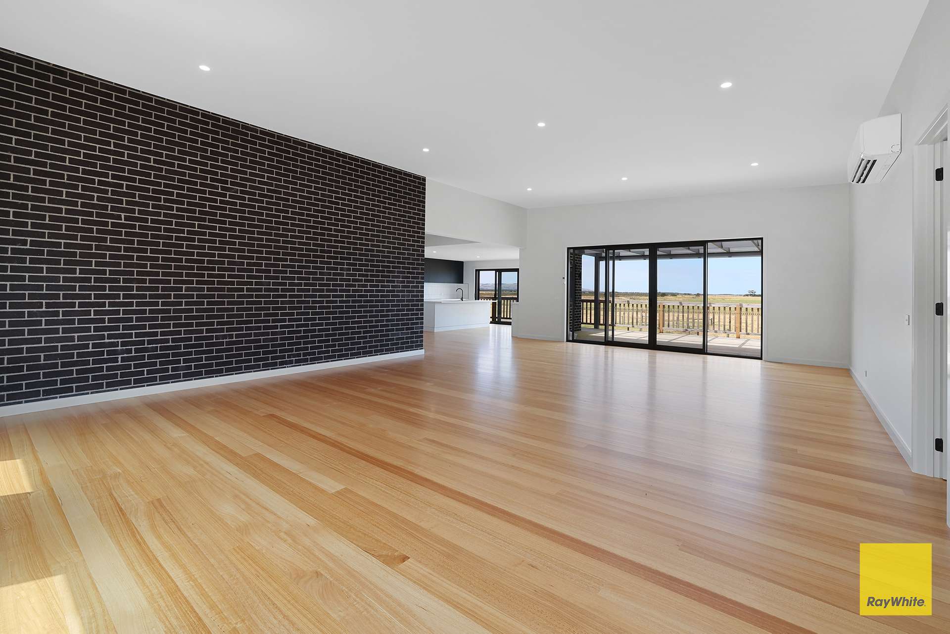 47 Old Hat Rd, Foster For Sale by Farmbuy.com - image 4
