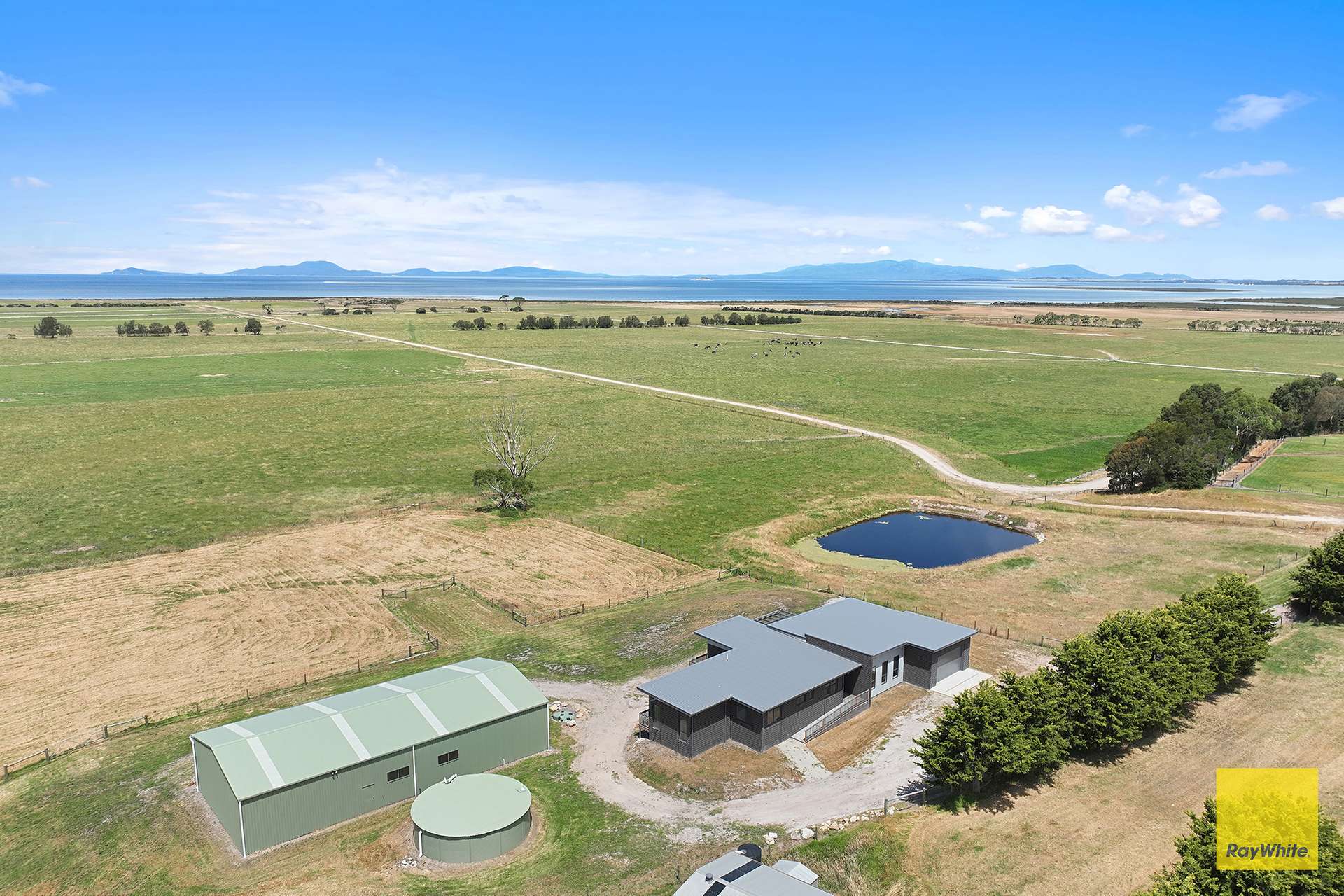 47 Old Hat Rd, Foster For Sale by Farmbuy.com - image 9