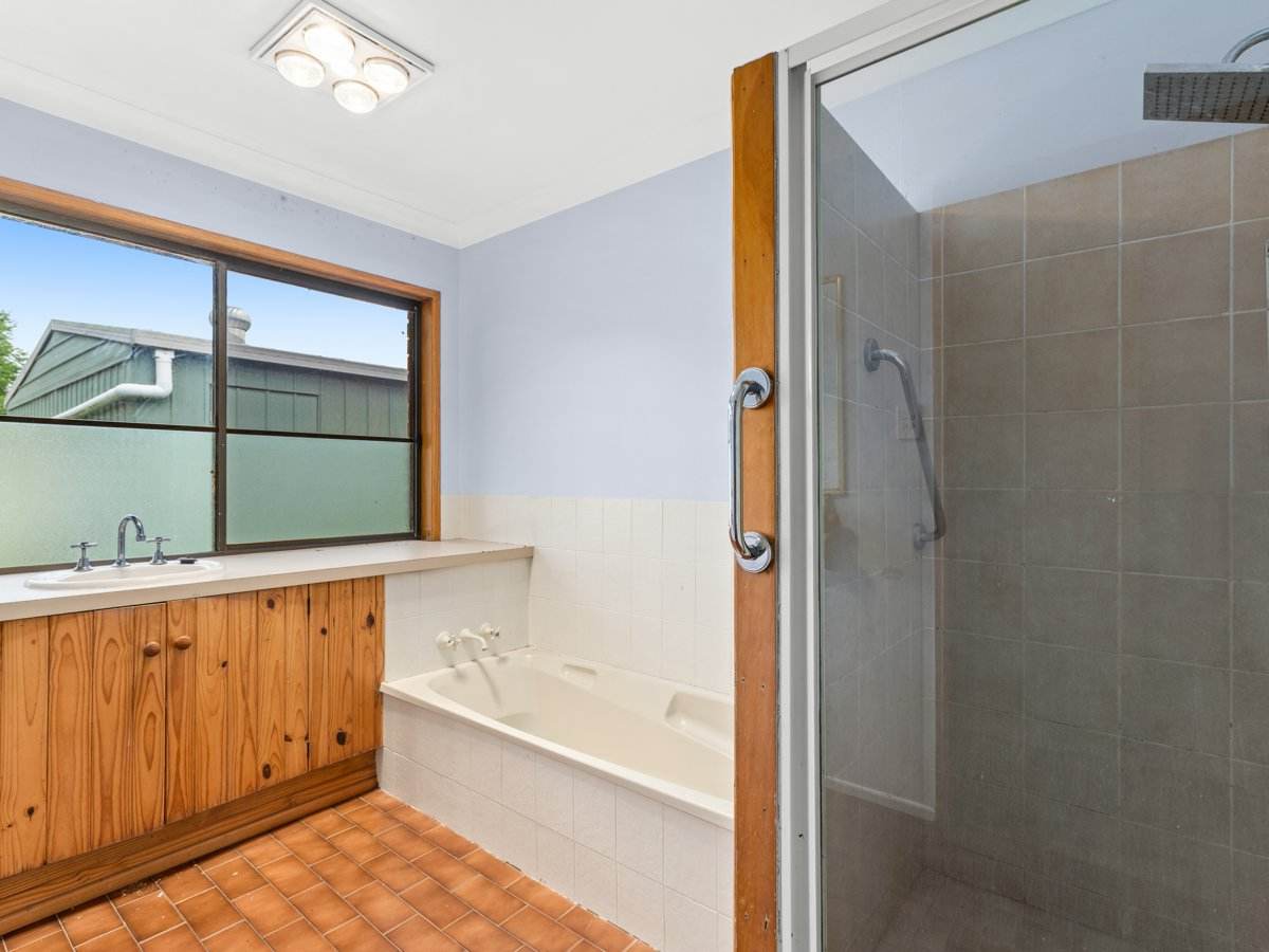 14255 Cunningham Highway, Allan Sold by Farmbuy.com - image 14