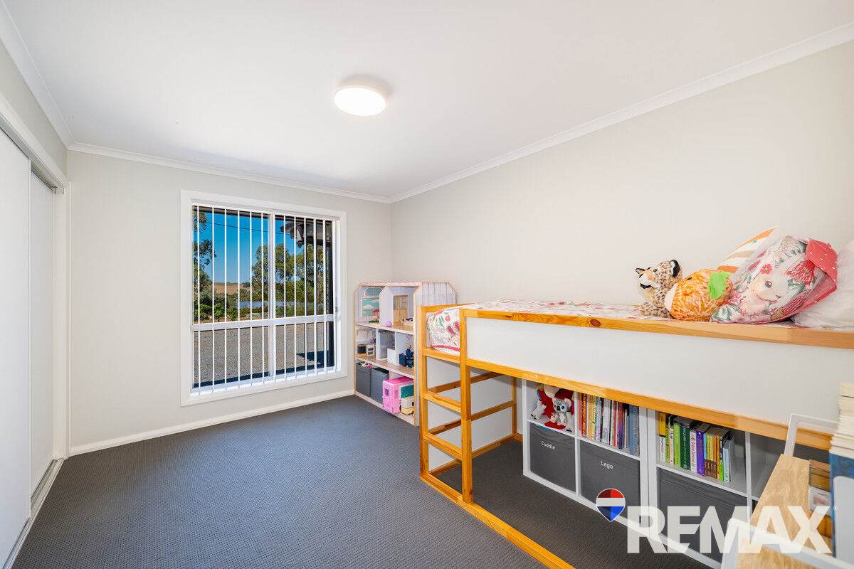 31 Tathra Drive, Junee For Sale by Farmbuy.com - image 10