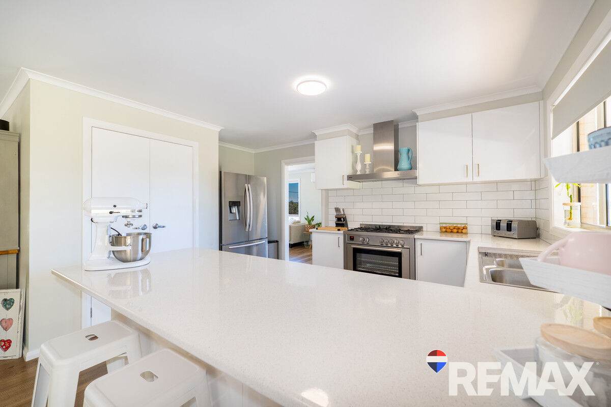 31 Tathra Drive, Junee For Sale by Farmbuy.com - image 5