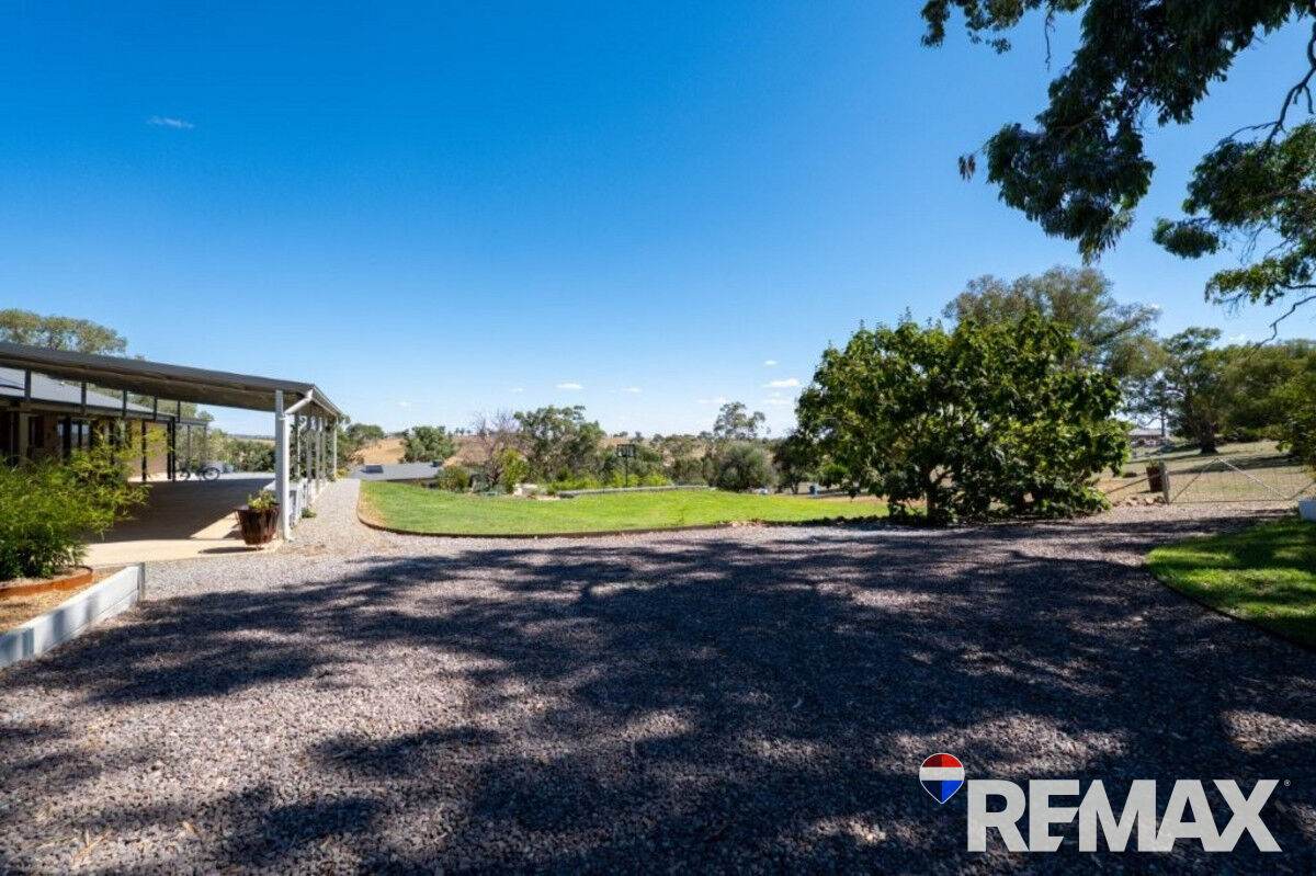 31 Tathra Drive, Junee For Sale by Farmbuy.com - image 16