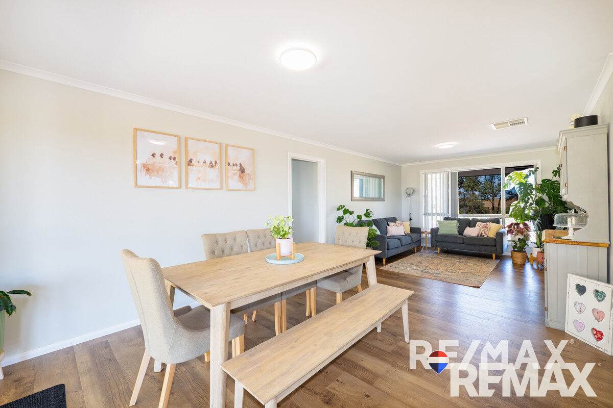 31 Tathra Drive, Junee For Sale by Farmbuy.com - image 8