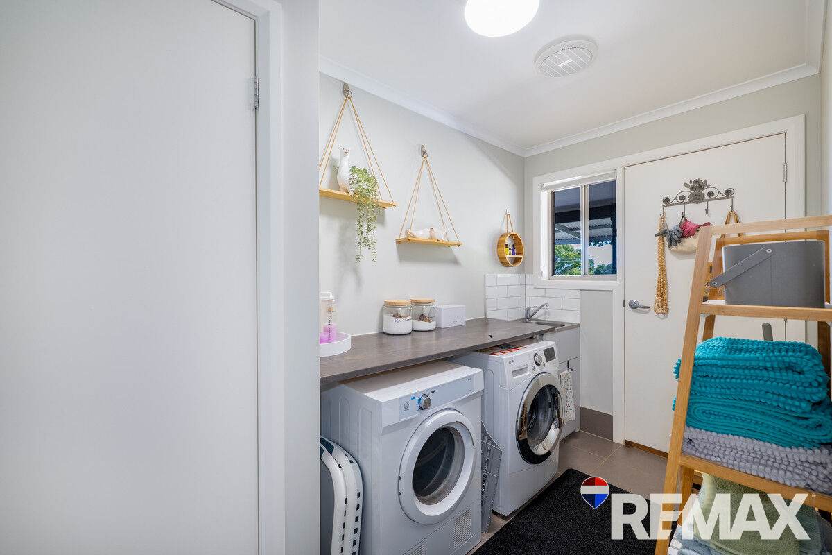 31 Tathra Drive, Junee For Sale by Farmbuy.com - image 13