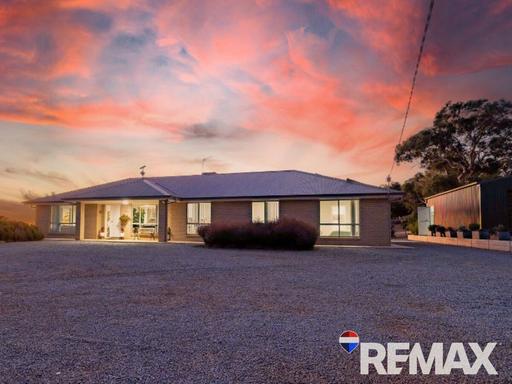 31 Tathra Drive, Junee NSW 2663