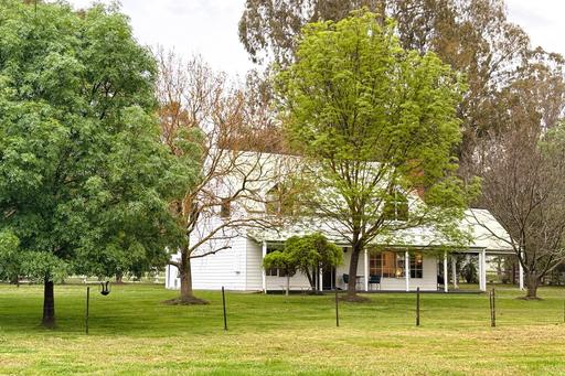 523 Howes Creek-Goughs Bay Road, Goughs Bay VIC 3723