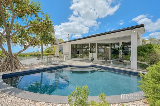 246 Watson Road, Armstrong Creek QLD 4520
