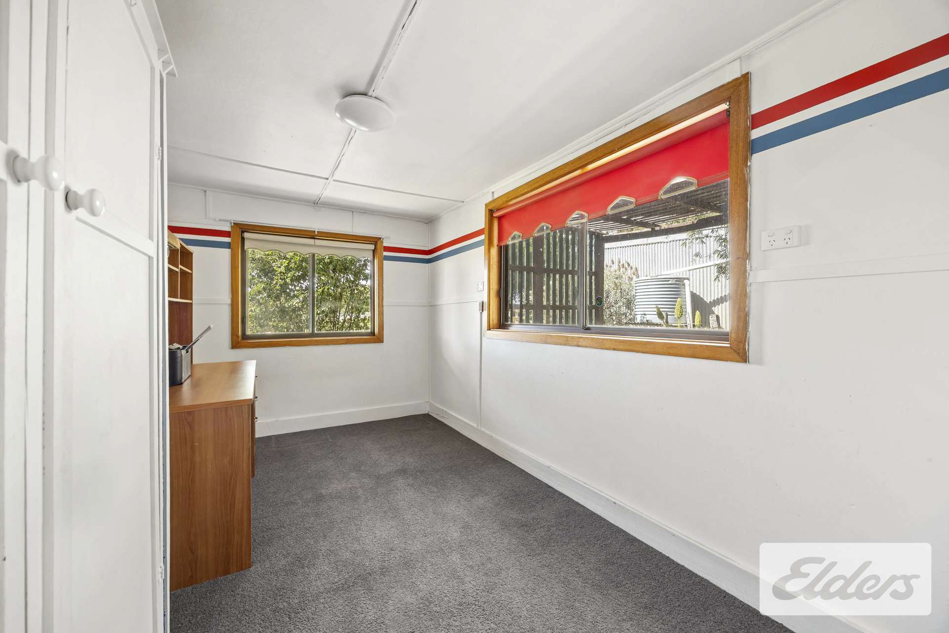 282 Egans Lane, Amphitheatre Sold by Farmbuy.com - image 12