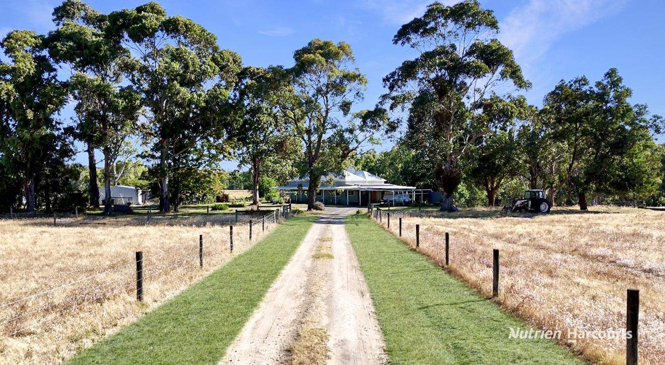 579 Casterton - Dartmoor Road, Bahgallah For Sale by Farmbuy.com - image 17