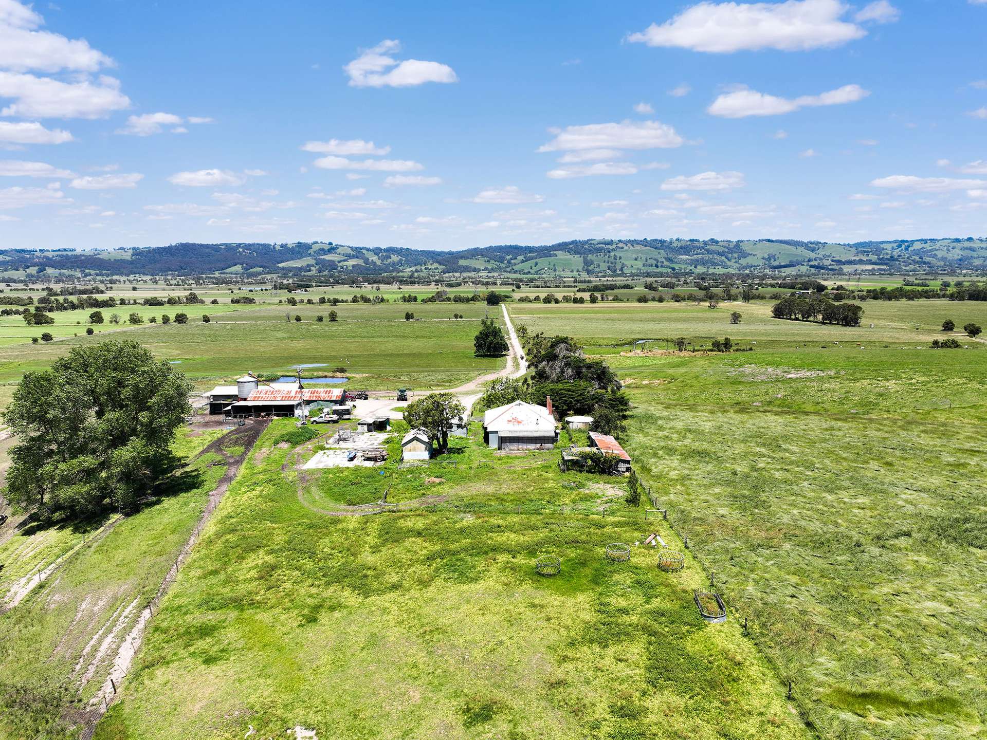 299 North Canal Road, Trafalgar For Sale by Farmbuy.com - image 22
