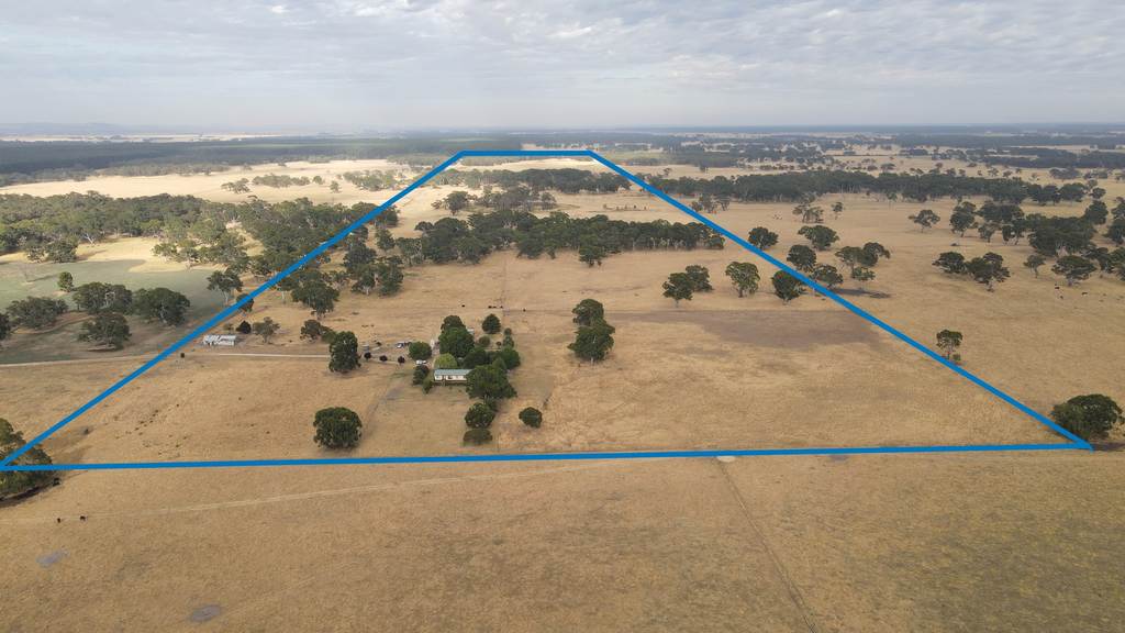 110 Coote Rd, Moerlong SA 5278