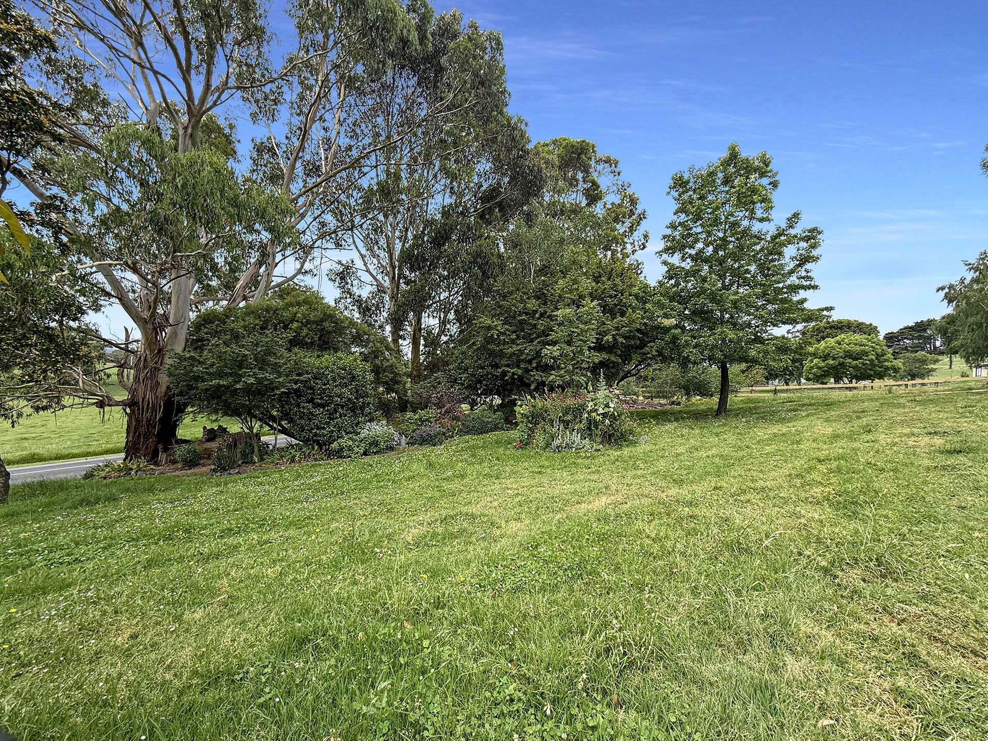 797 Hazeldean Road, Cloverlea Sold by Farmbuy.com - image 30