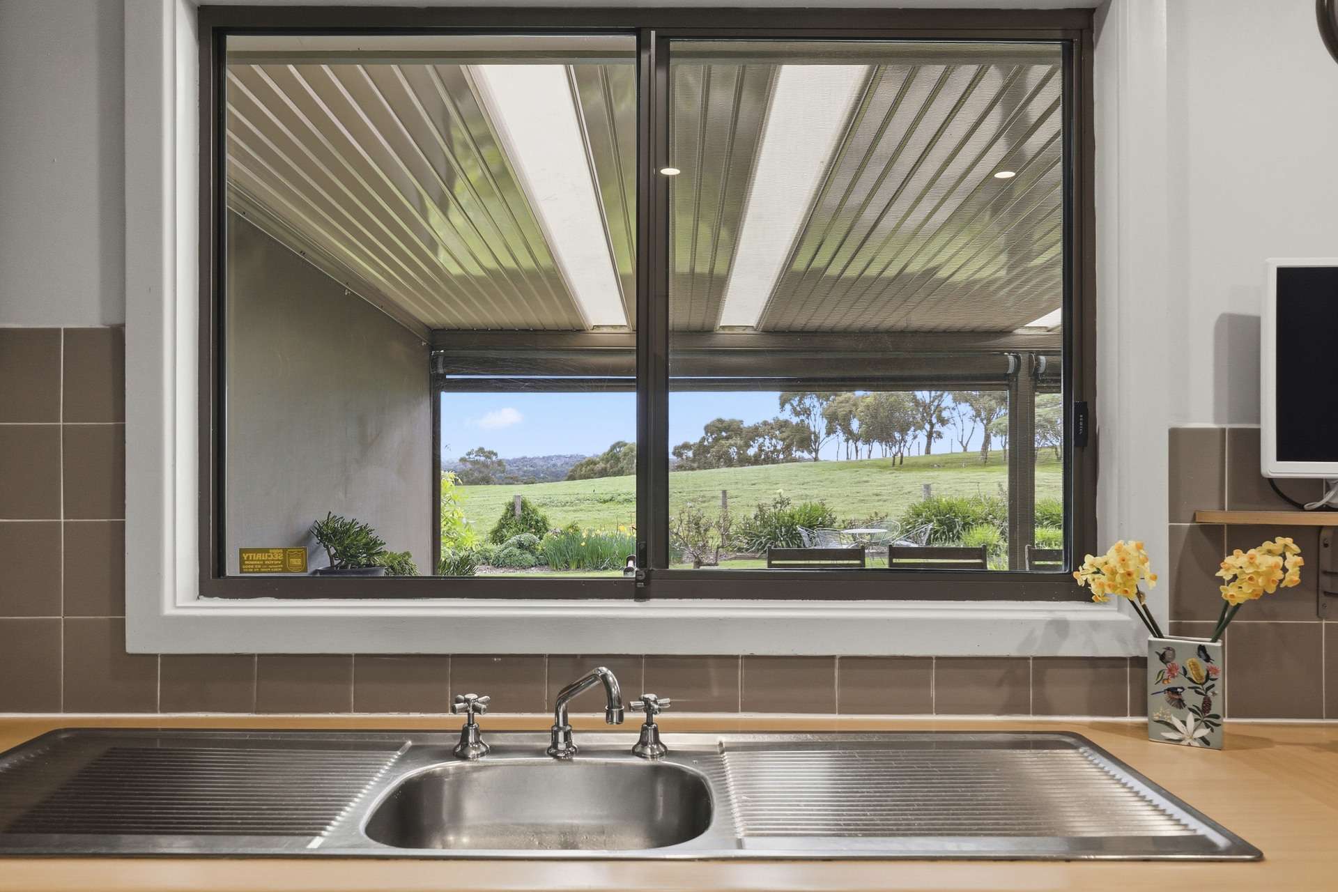 24 Castle Range Road, Currency Creek For Sale by Farmbuy.com - image 8