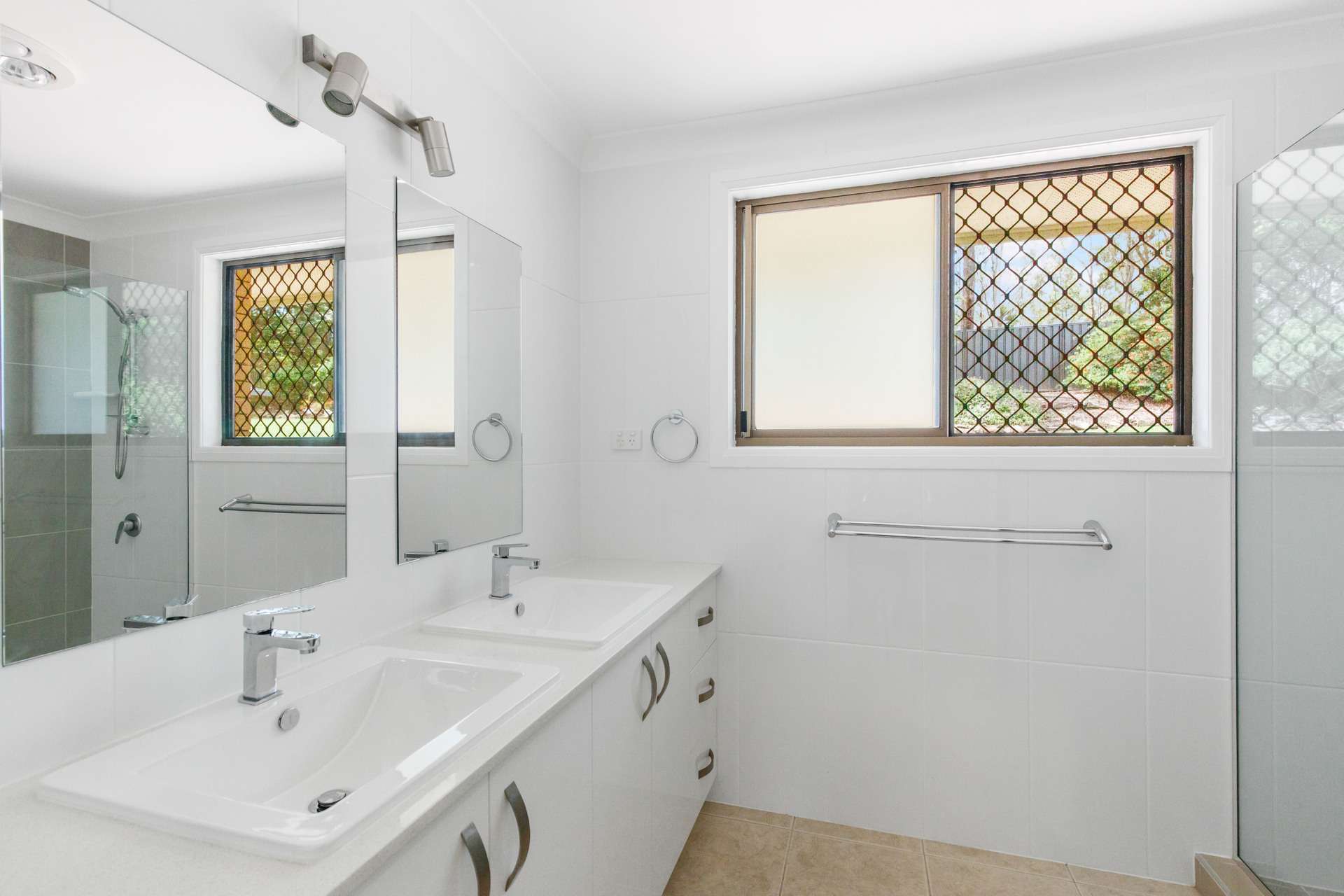 4 Percival Road, Chatsworth For Sale by Farmbuy.com - image 22