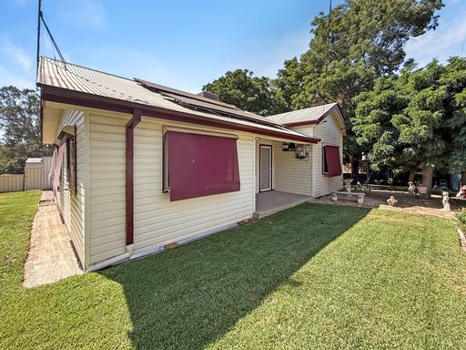 21 Townsend Street, Narrandera NSW 2700