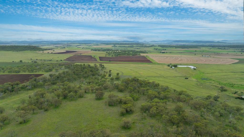 "Tamarolla" Allora Clifton Road, Allora QLD 4362
