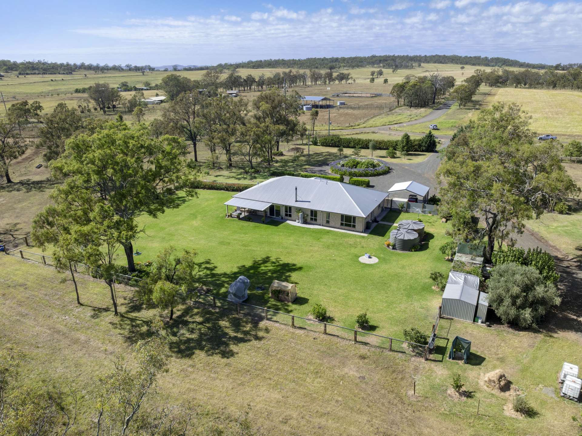 'Jarong' 4 Ennis View Road, Southbrook Sold by Farmbuy.com - image 7