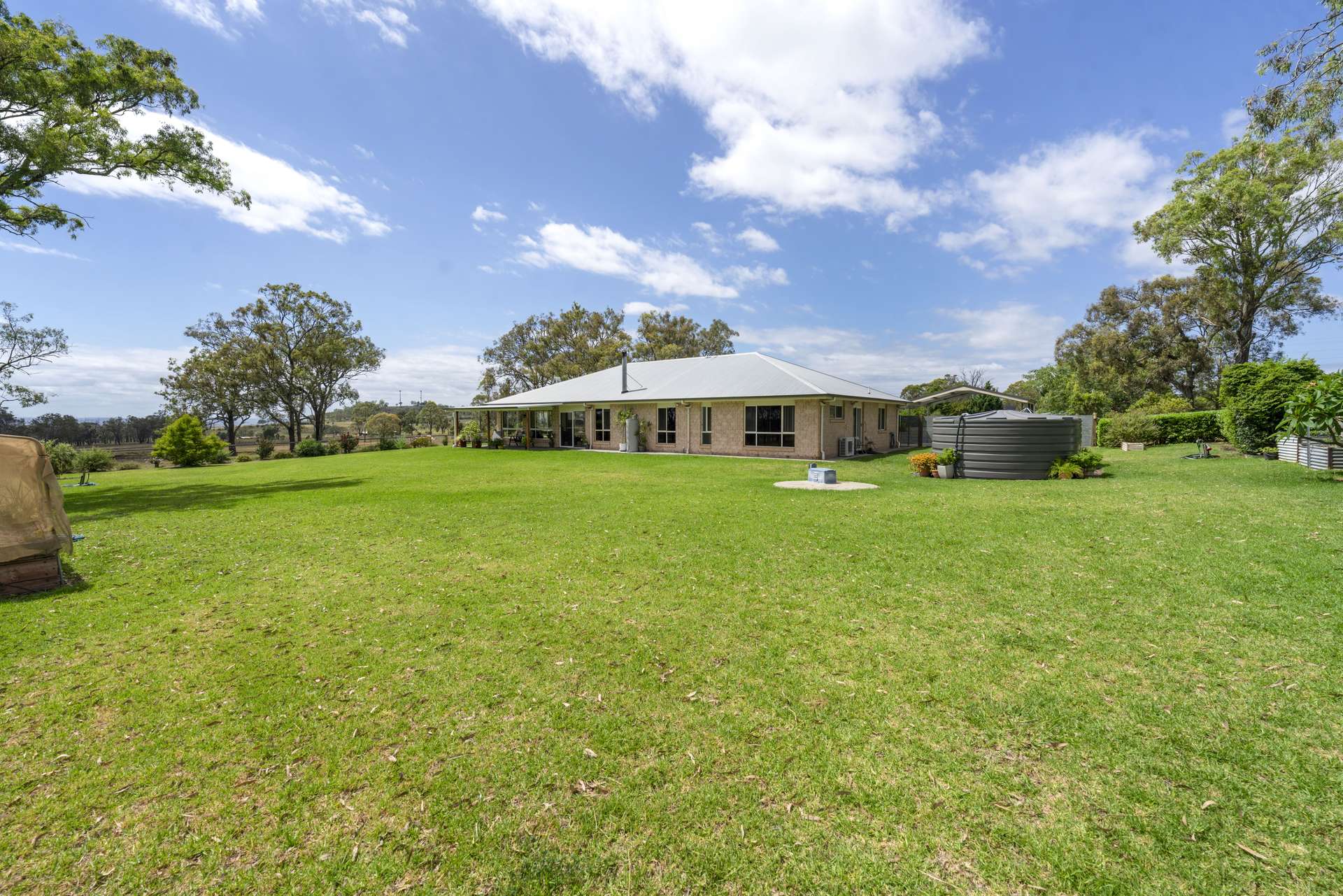 'Jarong' 4 Ennis View Road, Southbrook Sold by Farmbuy.com - image 8