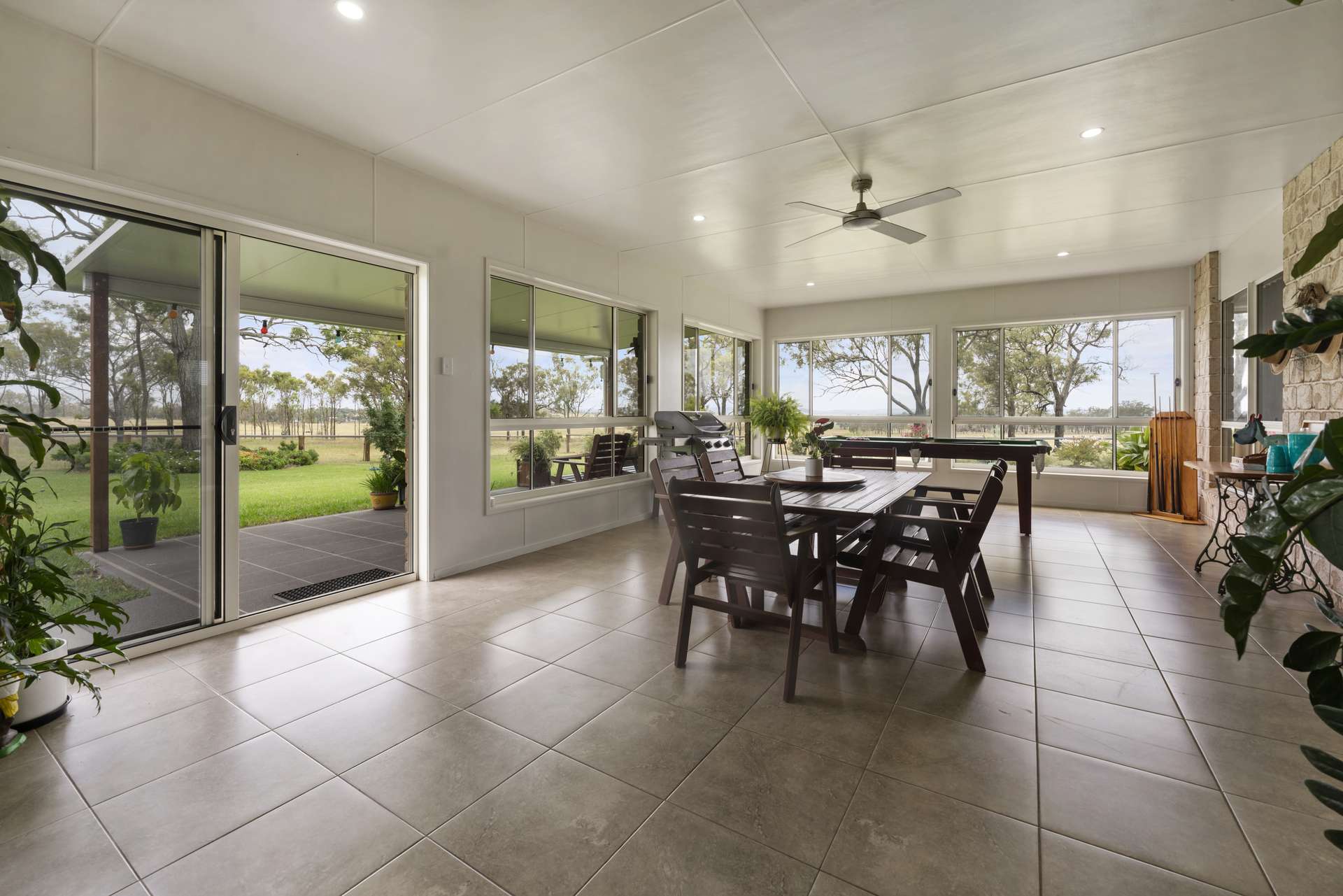 'Jarong' 4 Ennis View Road, Southbrook Sold by Farmbuy.com - image 14