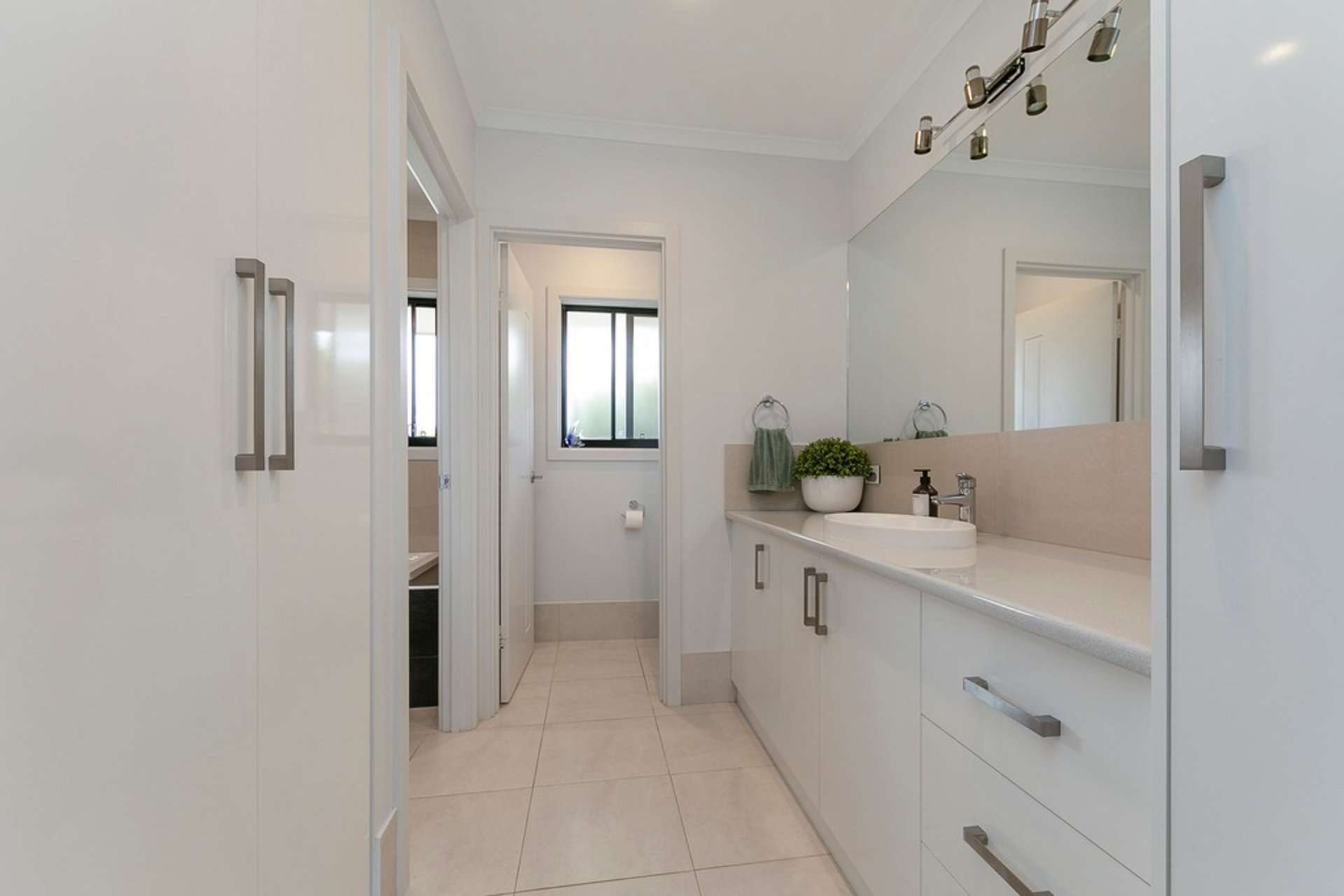 902 Playford Highway, Menzies For Sale by Farmbuy.com - image 20
