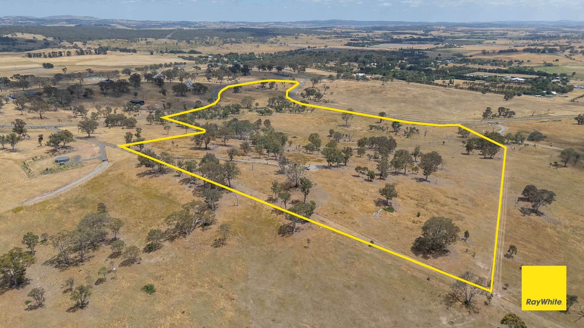 132 Woodbury Drive, Sutton For Sale by Farmbuy.com - image 15