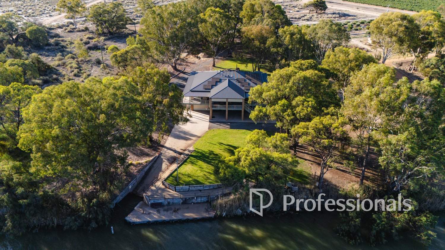127 Murray Road, Curlwaa For Sale by Farmbuy.com - image 3