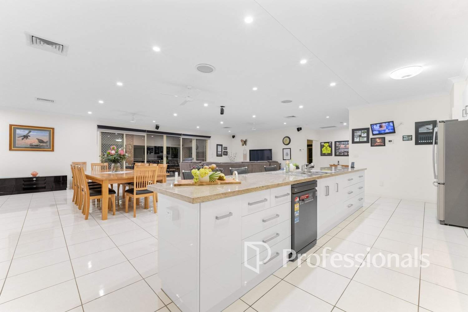 127 Murray Road, Curlwaa For Sale by Farmbuy.com - image 6