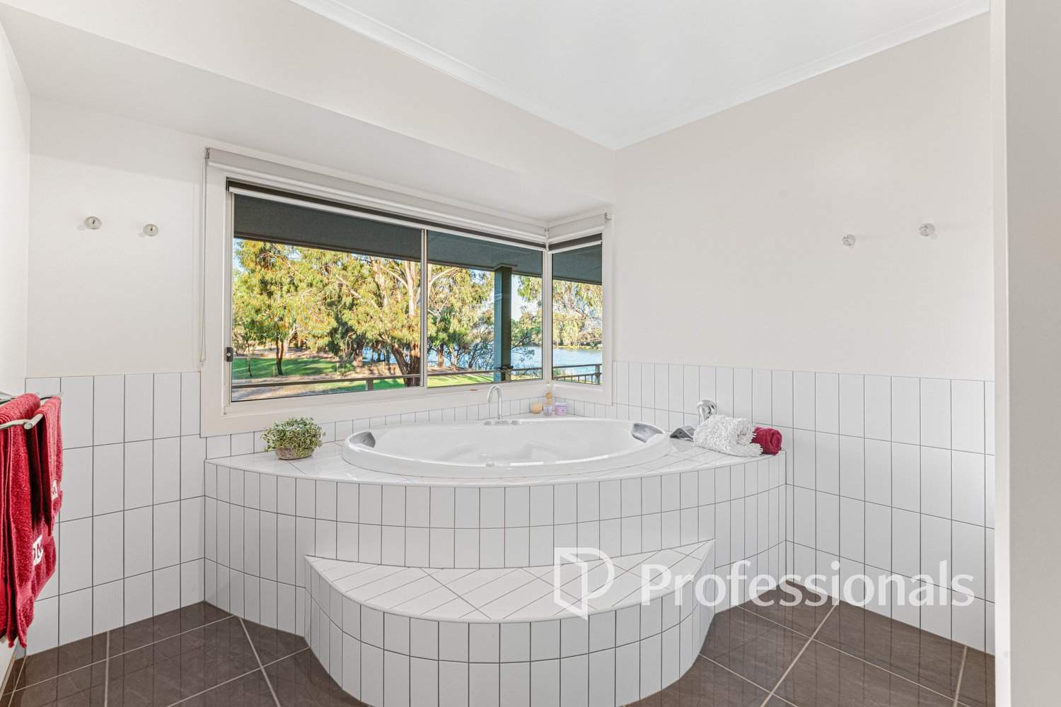 127 Murray Road, Curlwaa For Sale by Farmbuy.com - image 18