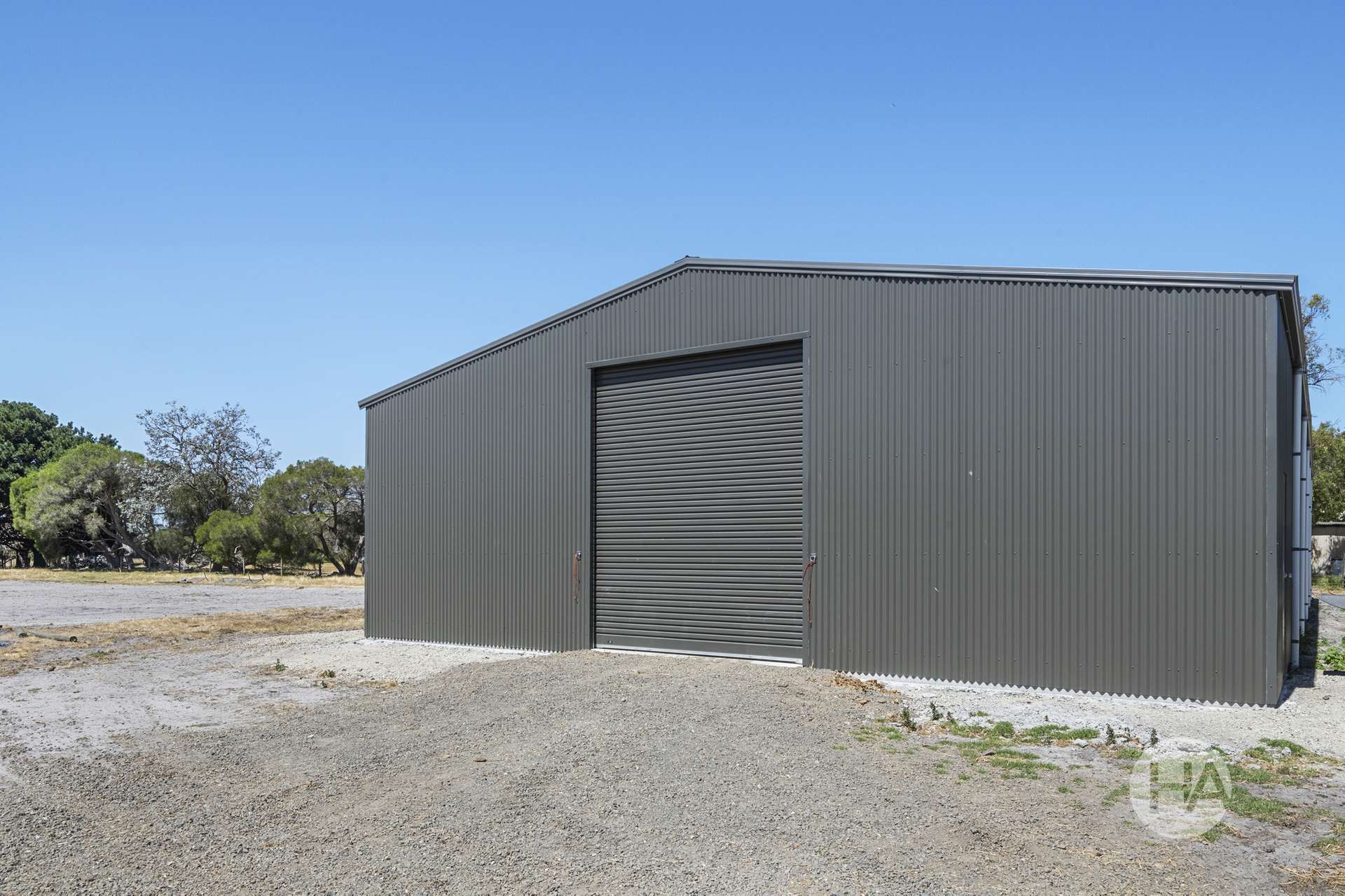 110 South Boundary Road East, Pearcedale Sold by Farmbuy.com - image 12