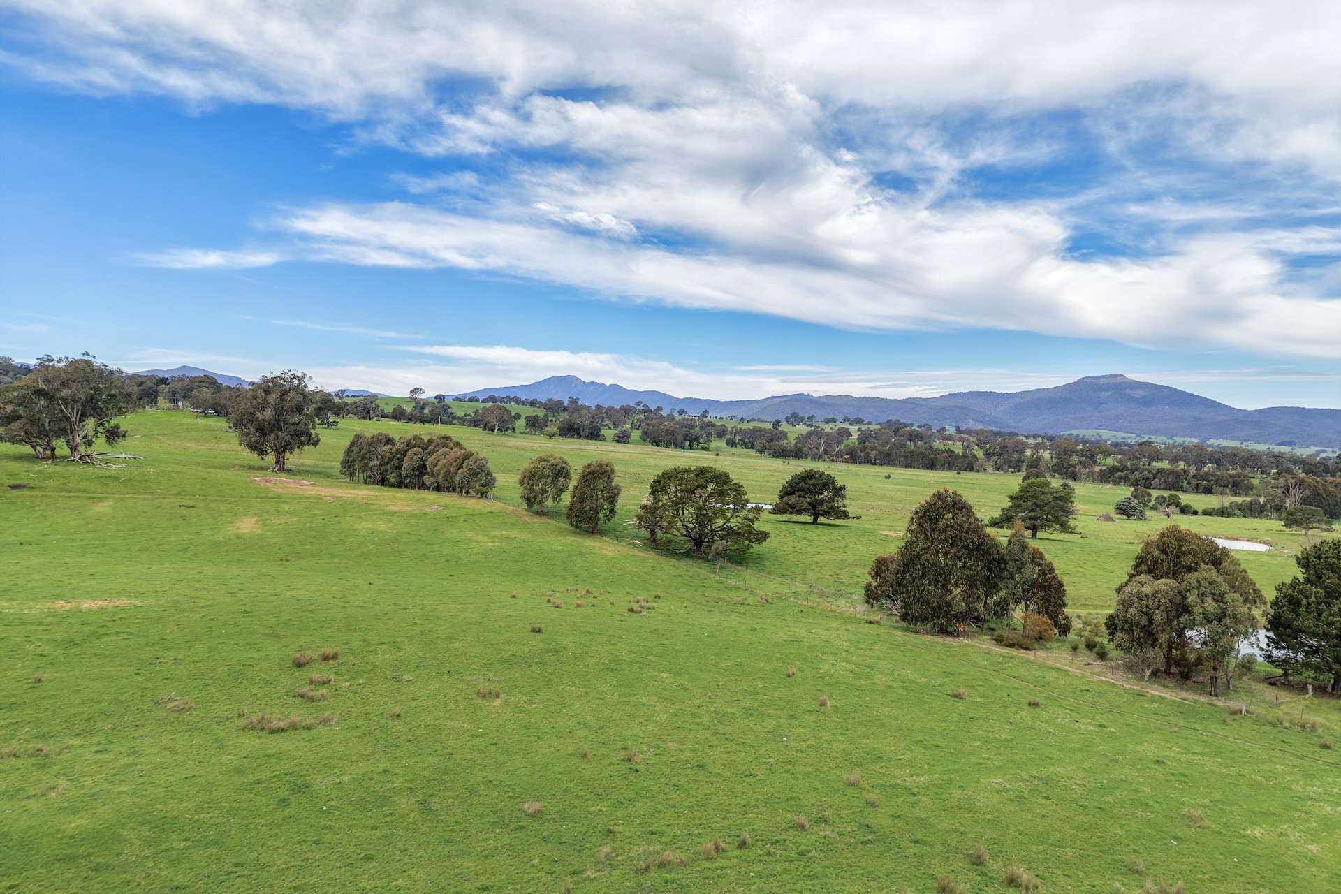 150 Gonzaga Lane, Merrijig For Sale by Farmbuy.com - image 2