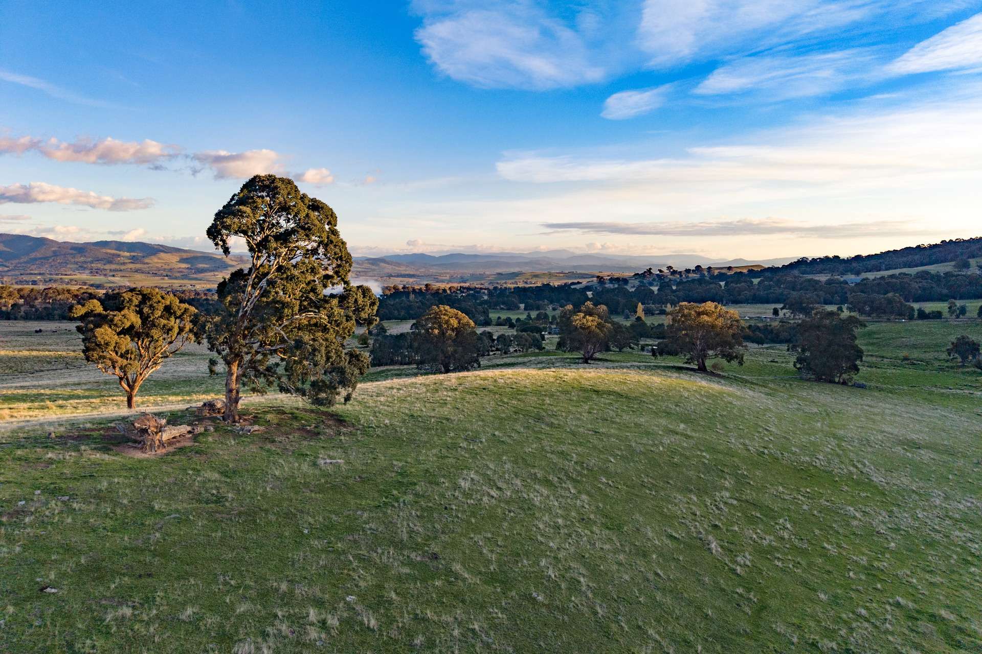 150 Gonzaga Lane, Merrijig For Sale by Farmbuy.com - image 1