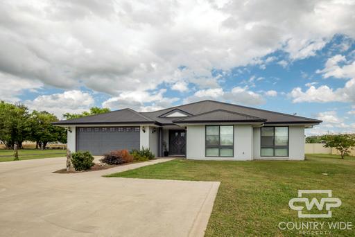 423 Grey Street, Glen Innes NSW 2370