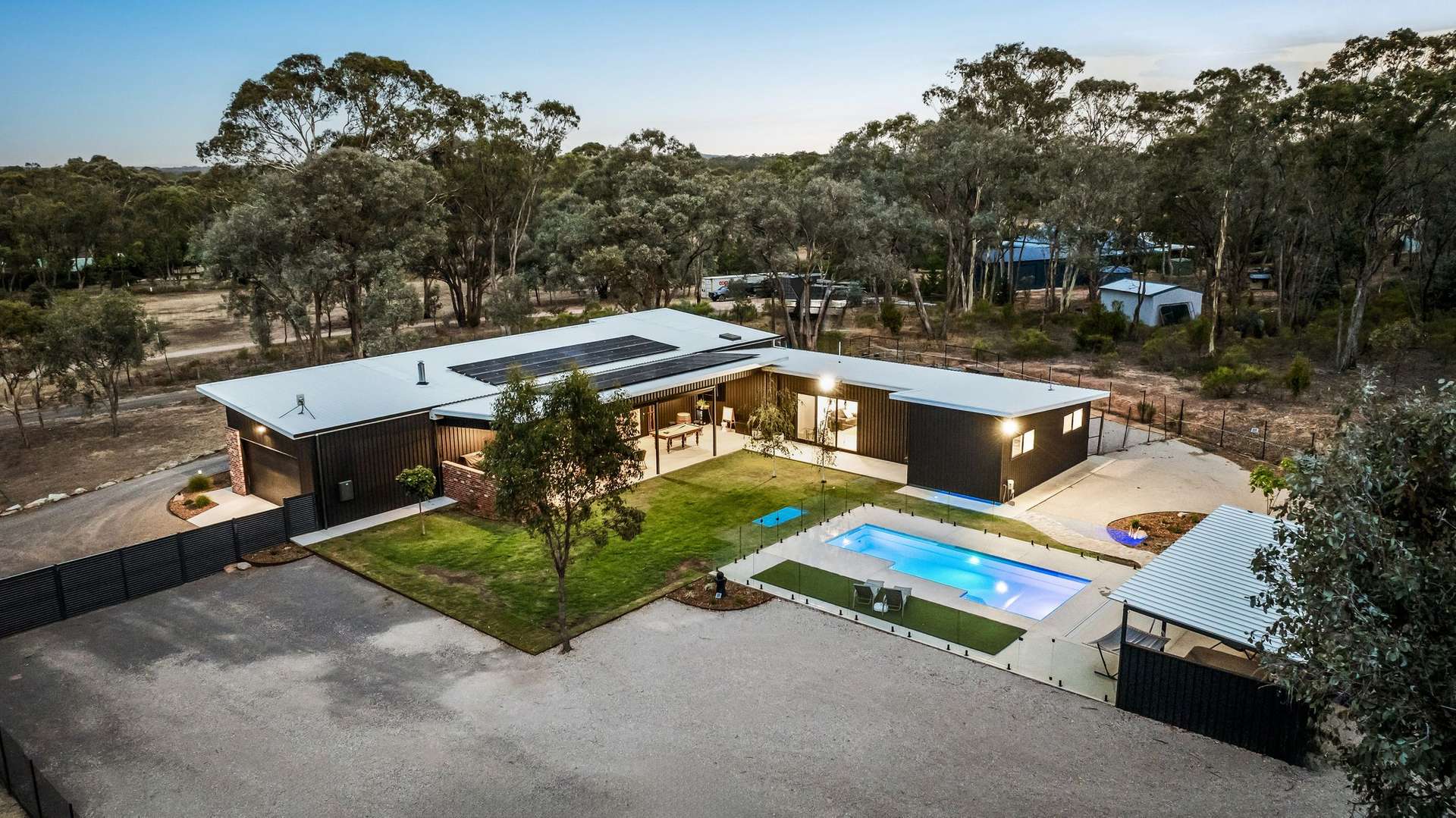134 Red Tank Road, Emu Creek For Sale by Farmbuy.com - image 18