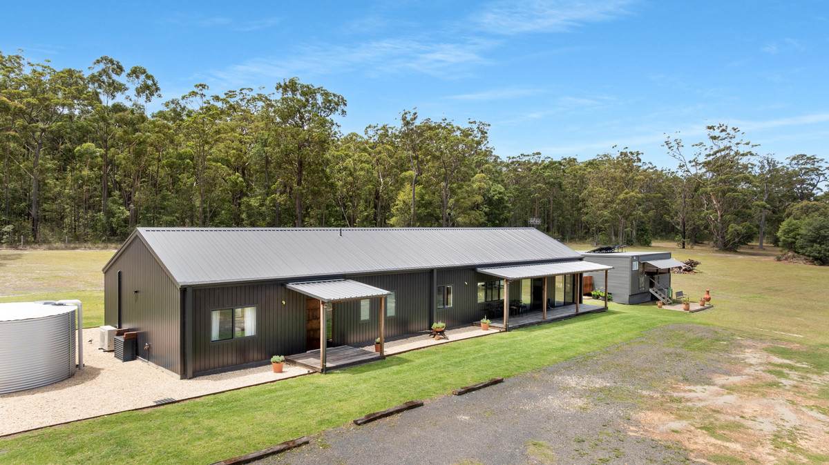 153 Advance Road, Sussex Inlet For Sale by Farmbuy.com - image 1