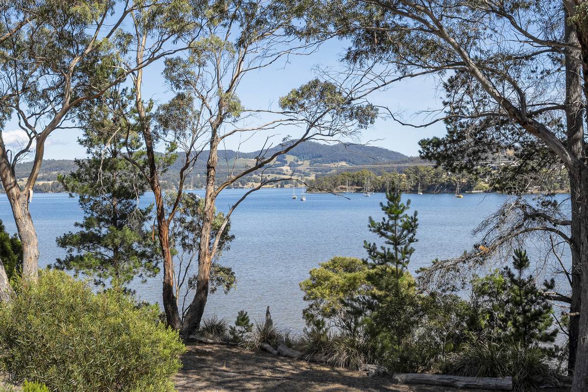 5 Abels Bay Road, Deep Bay For Sale by Farmbuy.com - image 4