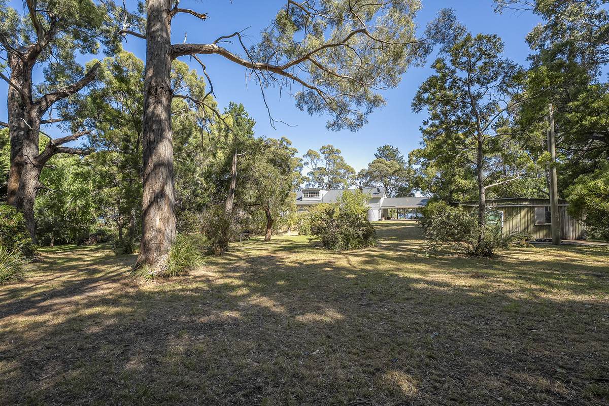 5 Abels Bay Road, Deep Bay For Sale by Farmbuy.com - image 32