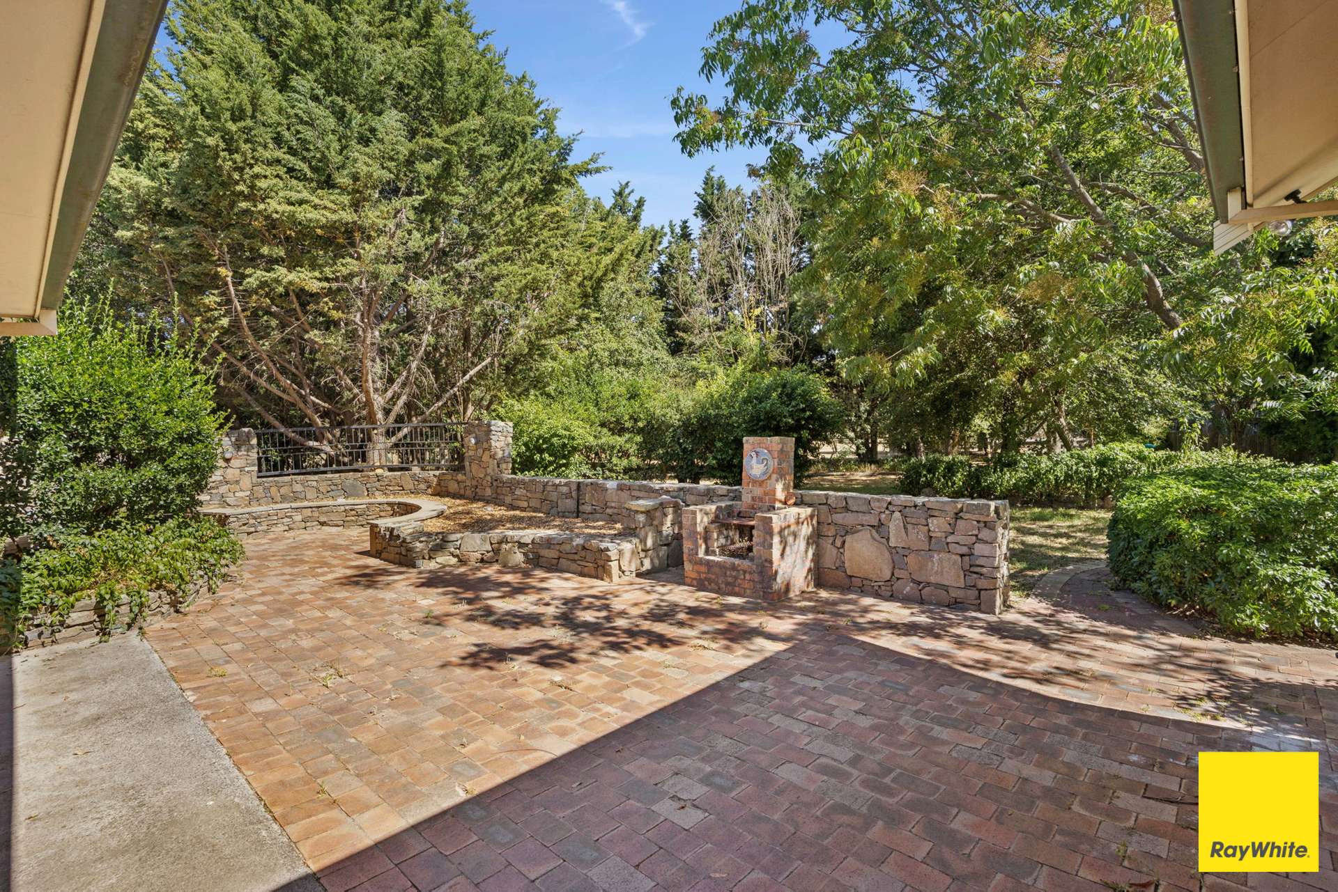 13 Elmslea Drive, Bungendore Sold by Farmbuy.com - image 14