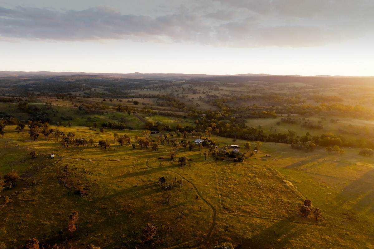 "Strathmore" Burra Burri Road, Chahpingah Auction by Farmbuy.com - image 13