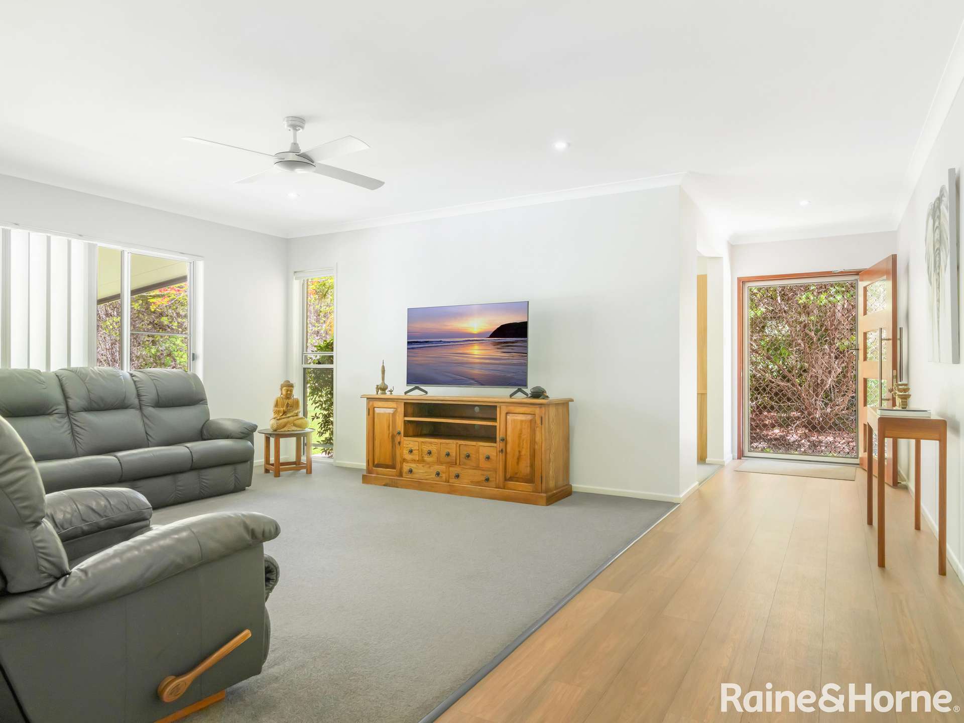 93 Emu Drive, Woombah For Sale by Farmbuy.com - image 3