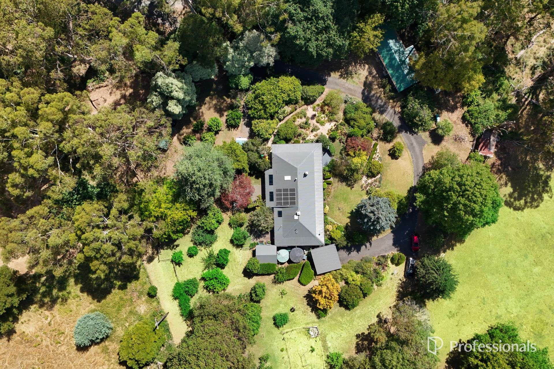 20 Daveys Lane, Hoddles Creek For Sale by Farmbuy.com - image 3
