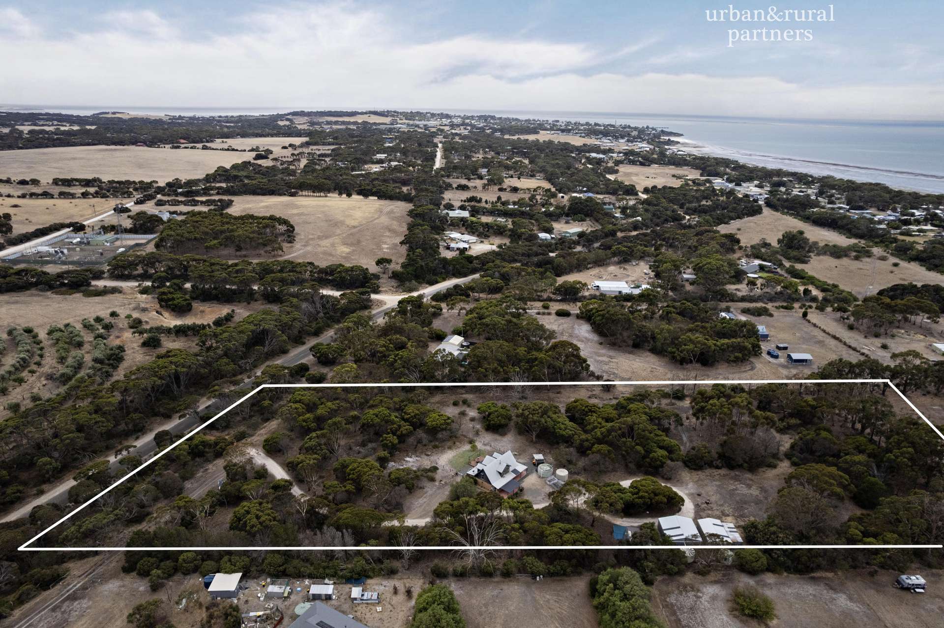 148 Burdon Drive, Brownlow Ki For Sale by Farmbuy.com - image 4